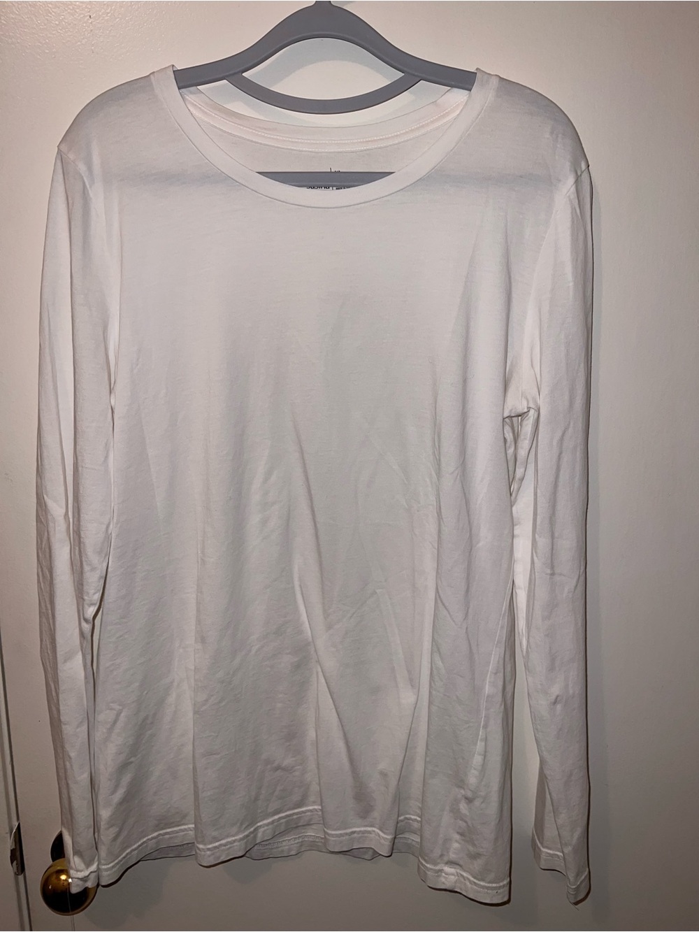 Susina Men's Long-Sleeve Crew Neck Shirt in White